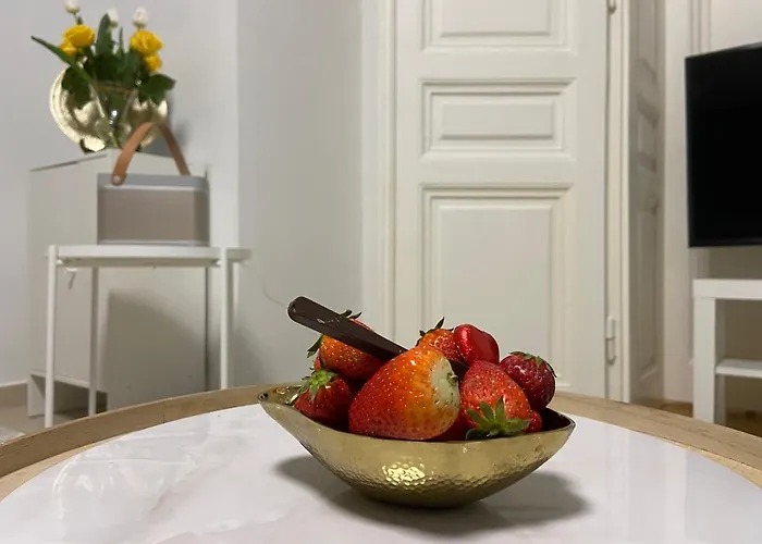 Διαμέρισμα Luxury Serviced 3-bedroom Flat In Vienna's 1st District *