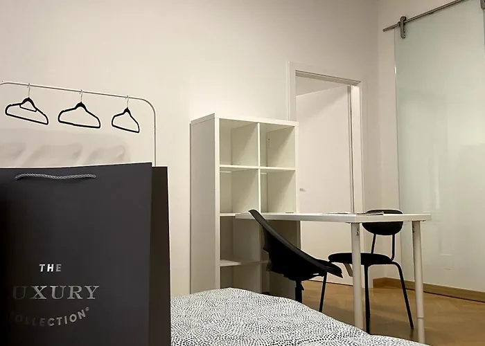 Luxury Serviced 3-bedroom Flat In Vienna's 1st District Διαμέρισμα